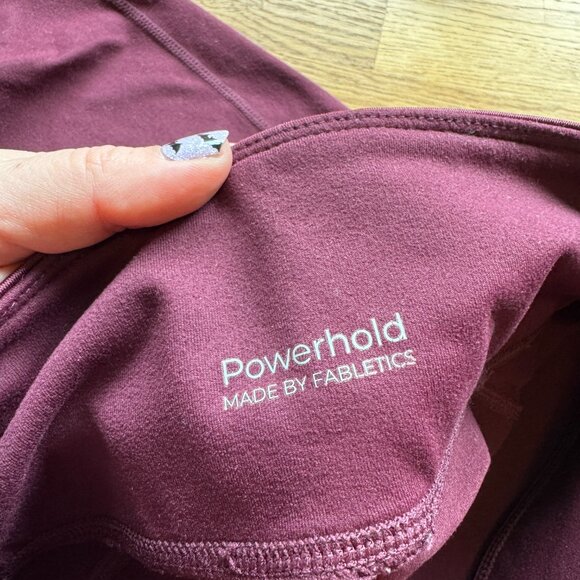 Fabletics Powerhold x Kelly Rowland Workout Set Maroon Shimmer - Picture 9 of 15